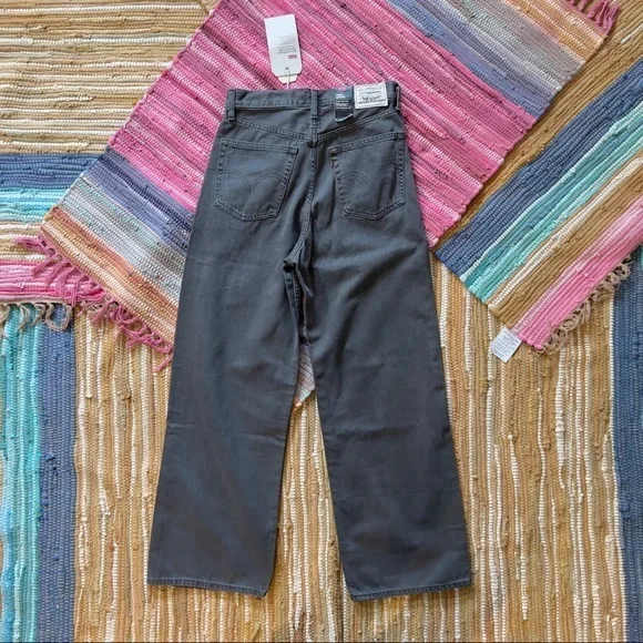 Levi’s Wellthread High Loose Jeans - Silver Bloom - Picture 3 of 16